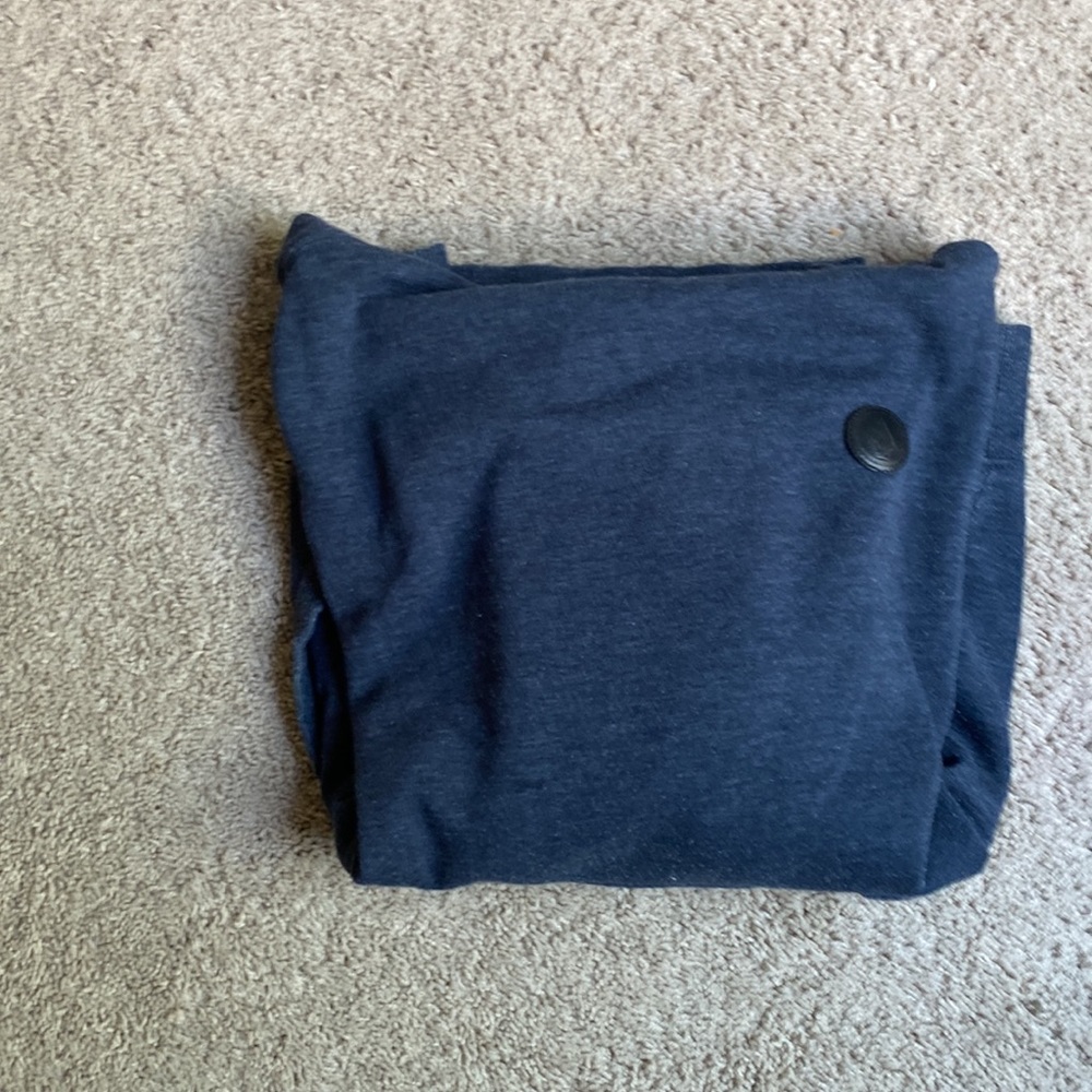 Blue Volcom sweater - Picture 2 of 2